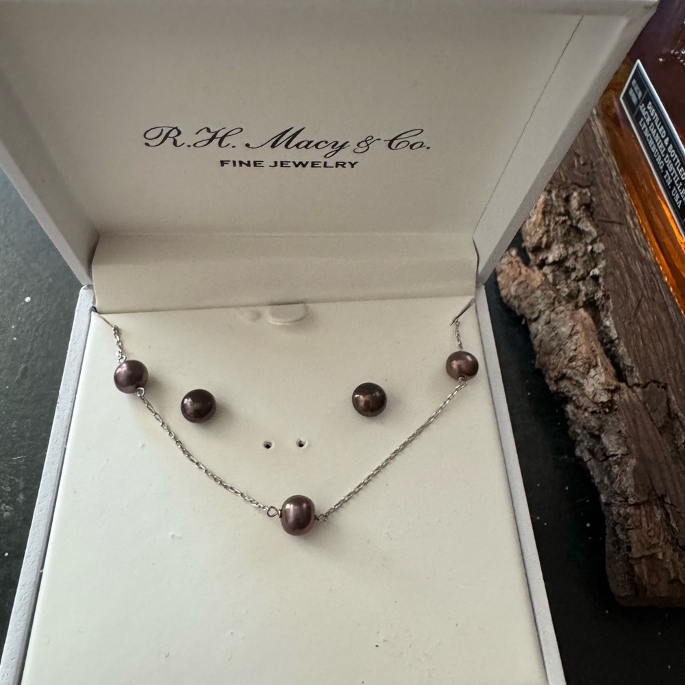 Brown Pearl Necklace and Stud Earrings Set